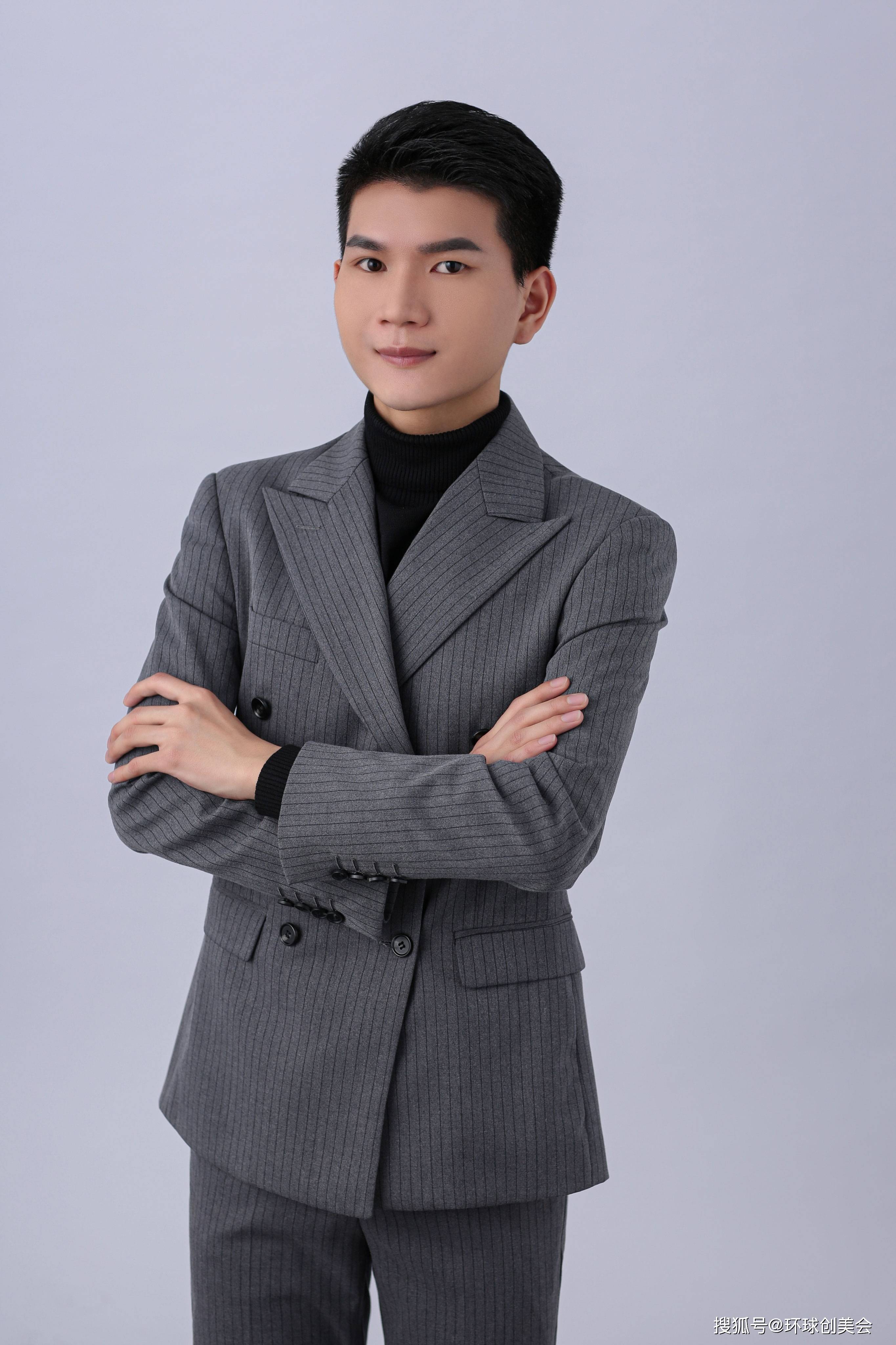 刘勉洪 插画与概念设计总监
